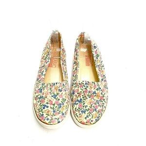 Vintage 1990s vegan floral canvas slip on fashion sneakers